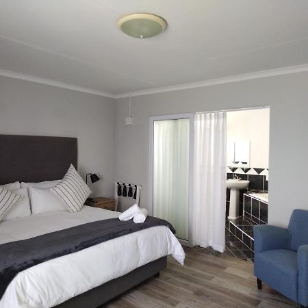 Blue Owl Guest House موسيلباي المظهر الخارجي الصورة