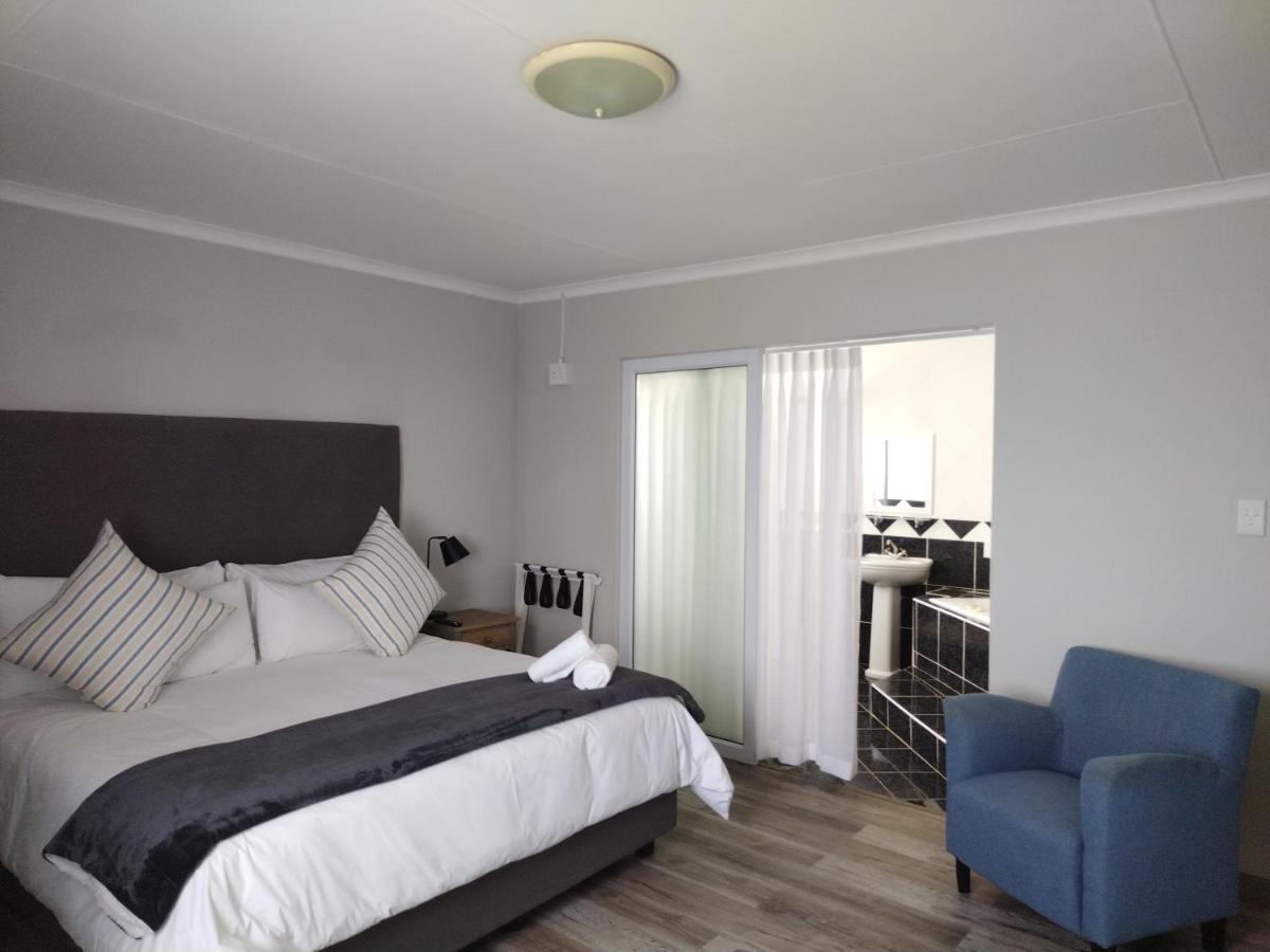 Blue Owl Guest House موسيلباي المظهر الخارجي الصورة