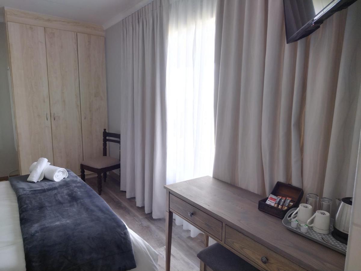 Blue Owl Guest House موسيلباي المظهر الخارجي الصورة