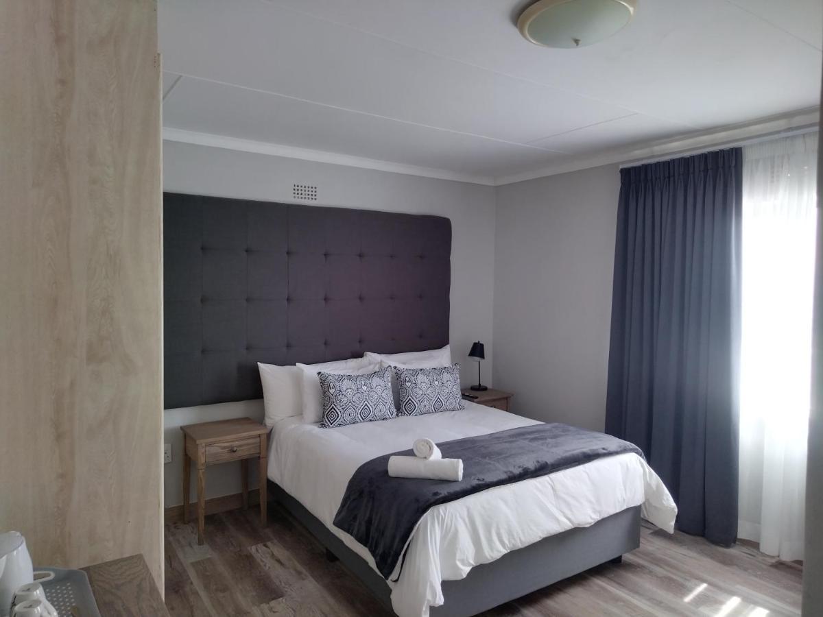 Blue Owl Guest House موسيلباي المظهر الخارجي الصورة