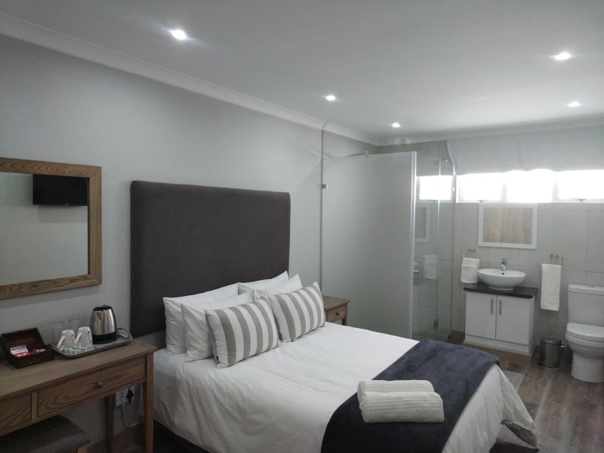Blue Owl Guest House موسيلباي المظهر الخارجي الصورة